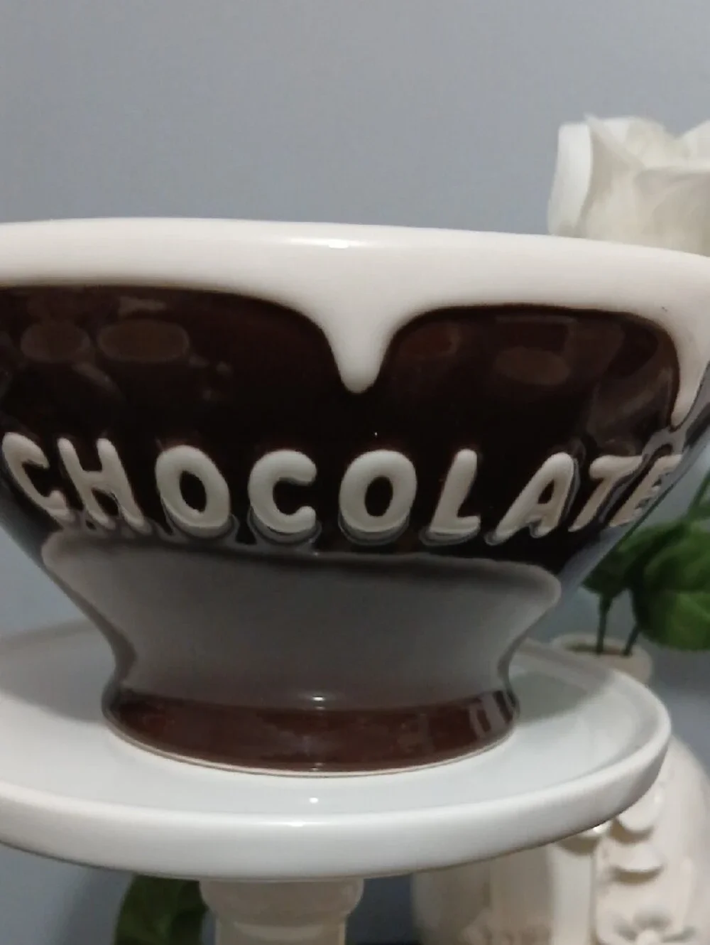 Pottery Barn Chocolate Ceramic Dessert Bowl Brown & White Drip